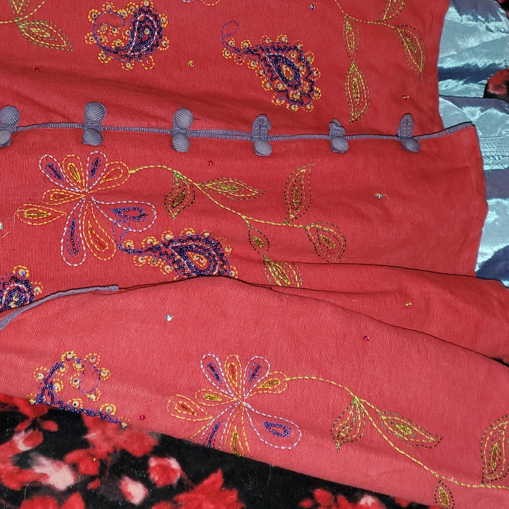 💖Red XL Embroidered Jacket - Picture 4 of 9
